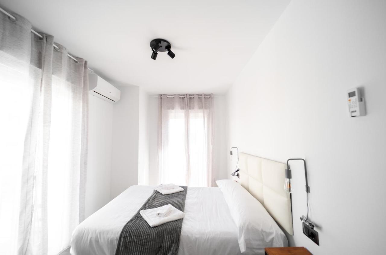 Apartamentos La Encarnacion Ronda Ngoại thất bức ảnh
