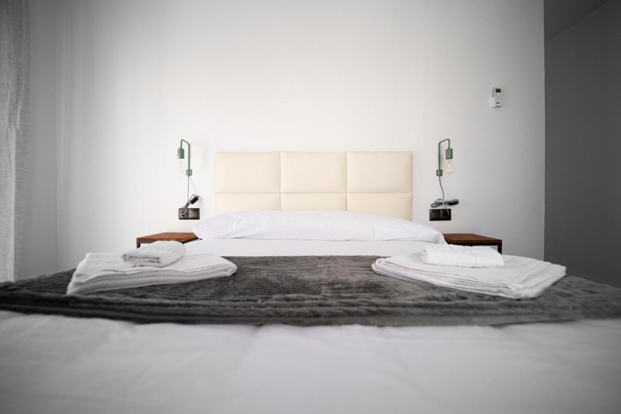 Apartamentos La Encarnacion Ronda Ngoại thất bức ảnh